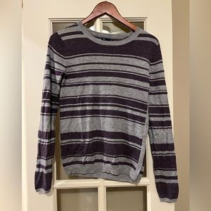 GAP Size Small Lightweight purple and gray striped sweater w/ side button detail